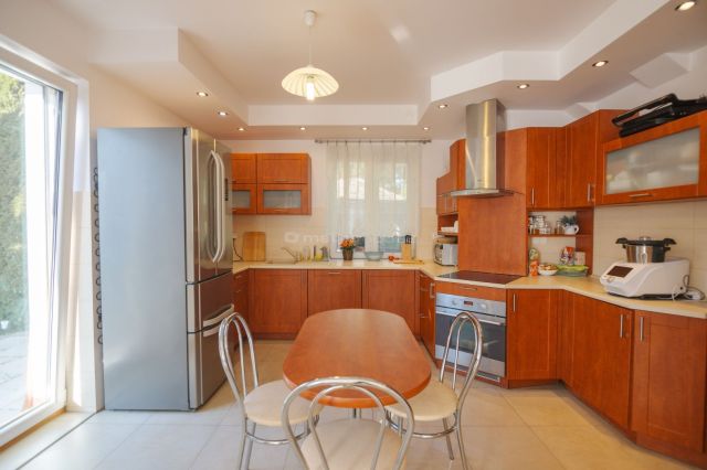 dom wolnostojący, 6 pokoi Stanisławów Pierwszy. Zdjęcie 8