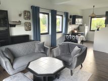 dom wolnostojący, 4 pokoje Łoś, ul. Aleja Gwiazd