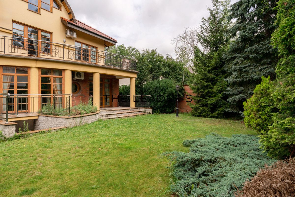 dom wolnostojący, 7 pokoi Warszawa Mokotów. Zdjęcie 2