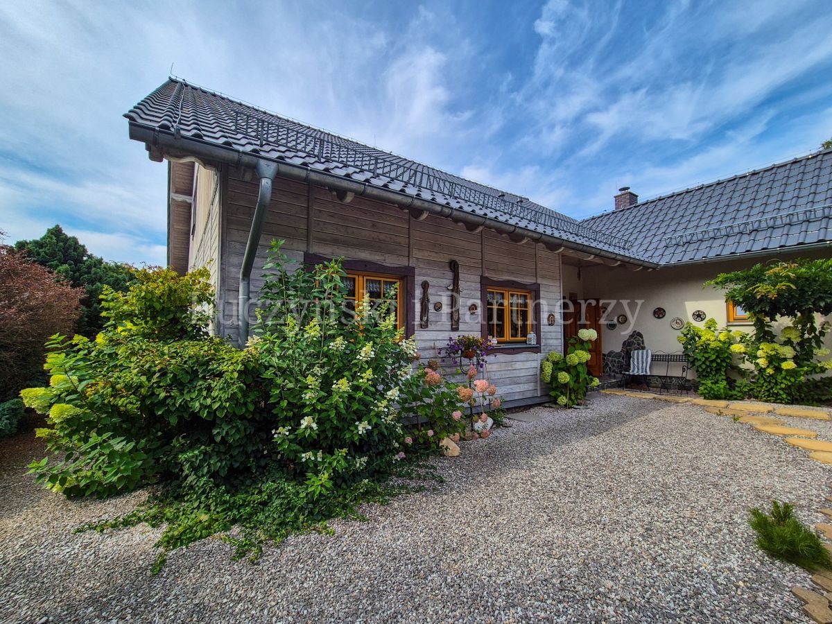 dom wolnostojący, 5 pokoi Dziwiszów. Zdjęcie 2