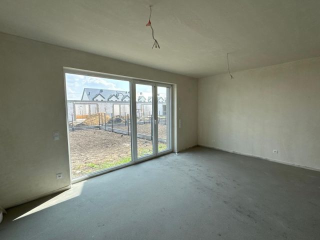 dom szeregowy, 4 pokoje Mędłów, ul. Czereśniowa. Zdjęcie 5