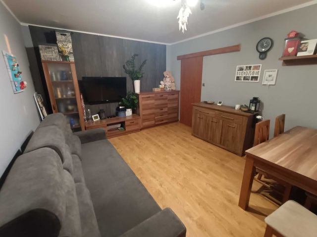 Mieszkanie 2-pokojowe Bełchatów, os. Dolnośląskie. Zdjęcie 1