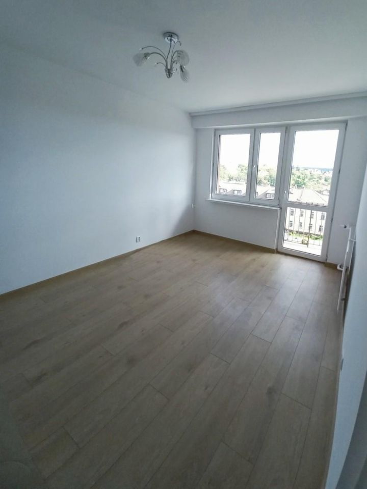 Mieszkanie 4-pokojowe Jasło, ul. Krzysztofa Kamila Baczyńskiego. Zdjęcie 4