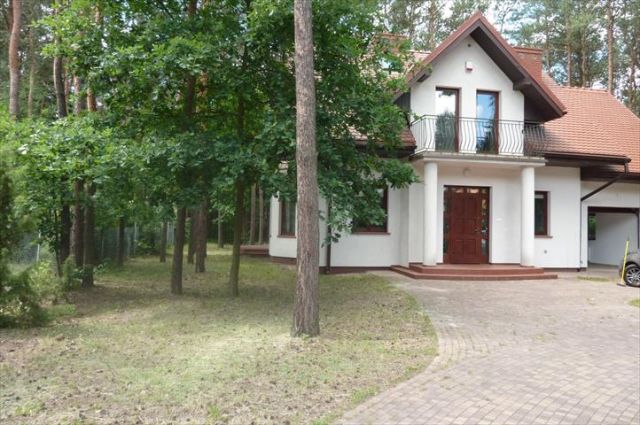 dom wolnostojący, 5 pokoi Legionowo. Zdjęcie 12