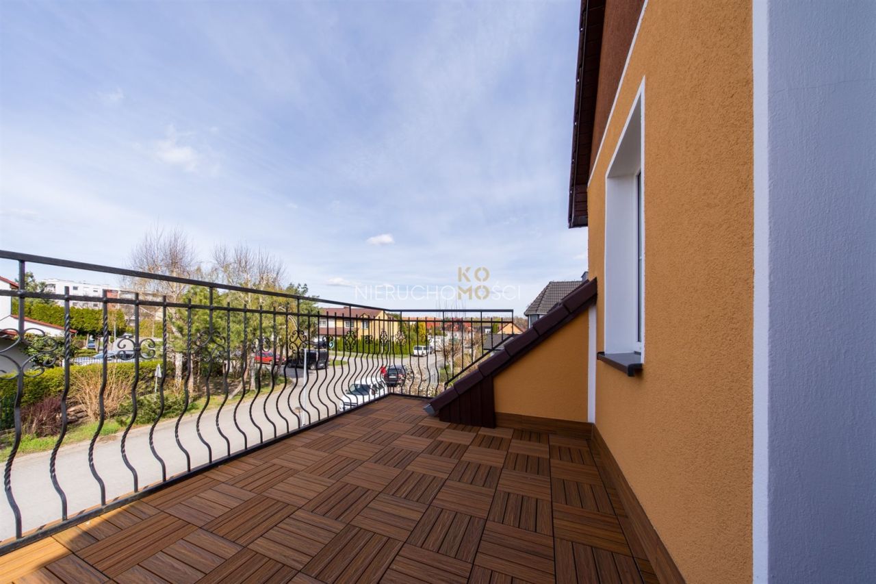 dom wolnostojący, 7 pokoi Brzeg Dolny. Zdjęcie 26