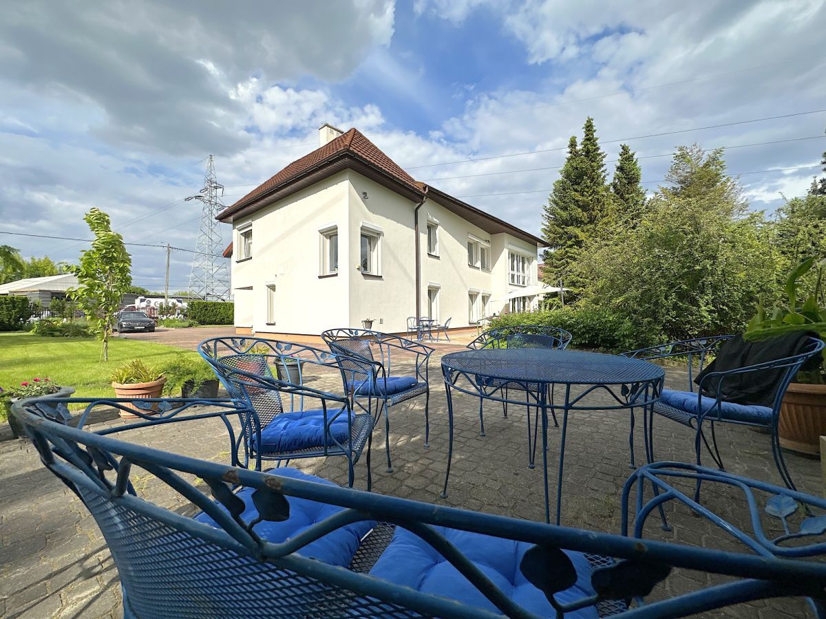 dom wolnostojący, 8 pokoi Michałowice, ul. Ogrodowa. Zdjęcie 3