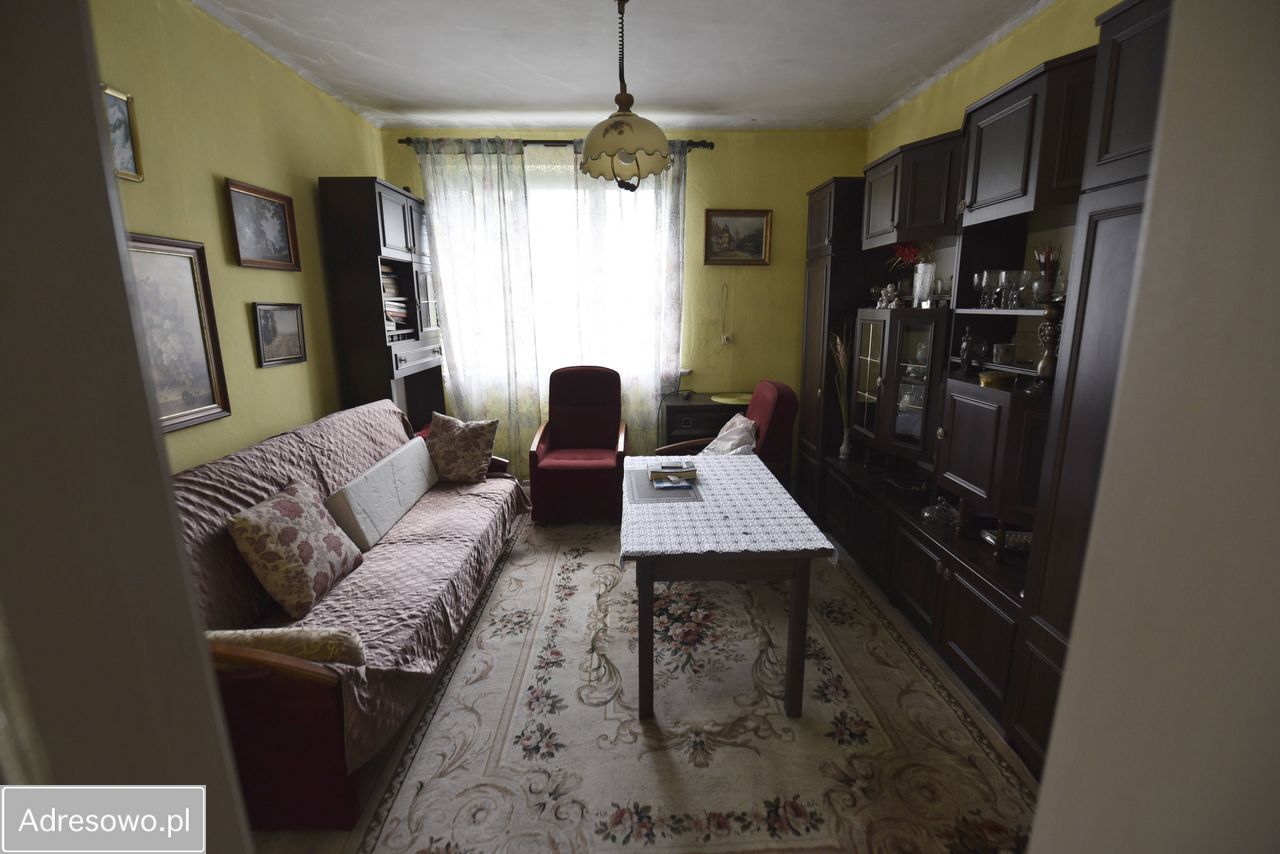 dom wolnostojący, 2 pokoje Zaczarnie. Zdjęcie 11