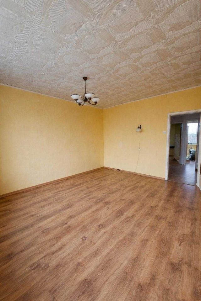 Mieszkanie 2-pokojowe Bielsko-Biała Osiedle Karpackie. Zdjęcie 8