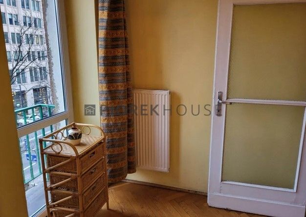 Mieszkanie 3-pokojowe Warszawa Śródmieście, ul. Krucza. Zdjęcie 8