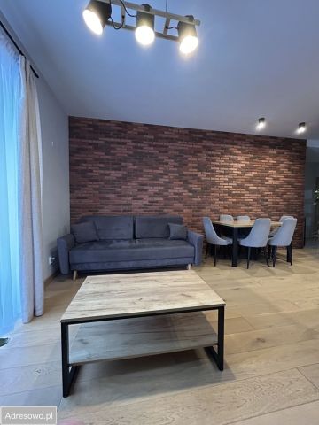 Mieszkanie 3-pokojowe Łódź Polesie, ul. Spadochroniarzy. Zdjęcie 1