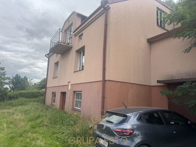 dom wolnostojący, 4 pokoje Orzechowce. Zdjęcie 7