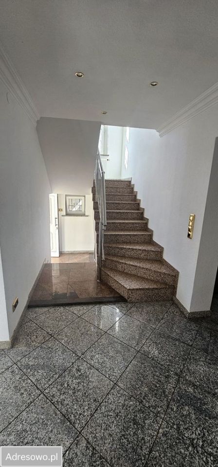 dom wolnostojący, 5 pokoi Mikołów Centrum, ul. Długa. Zdjęcie 15