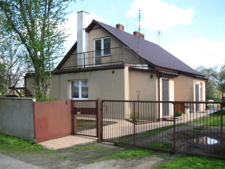 dom wolnostojący, 3 pokoje Suchań