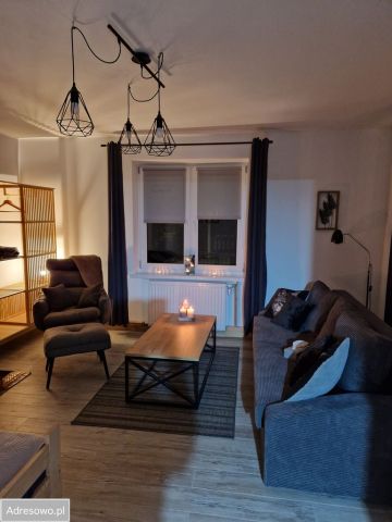 dom wolnostojący, 3 pokoje Szczyty-Nowodwory. Zdjęcie 1