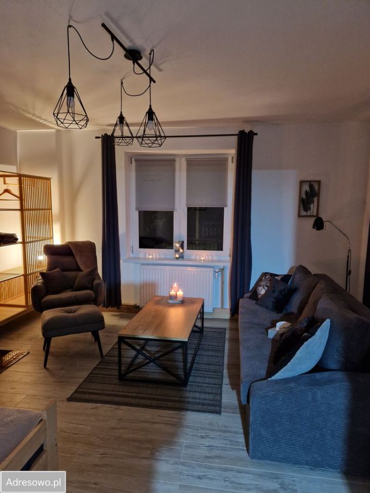 dom wolnostojący, 3 pokoje Szczyty-Nowodwory. Zdjęcie 1