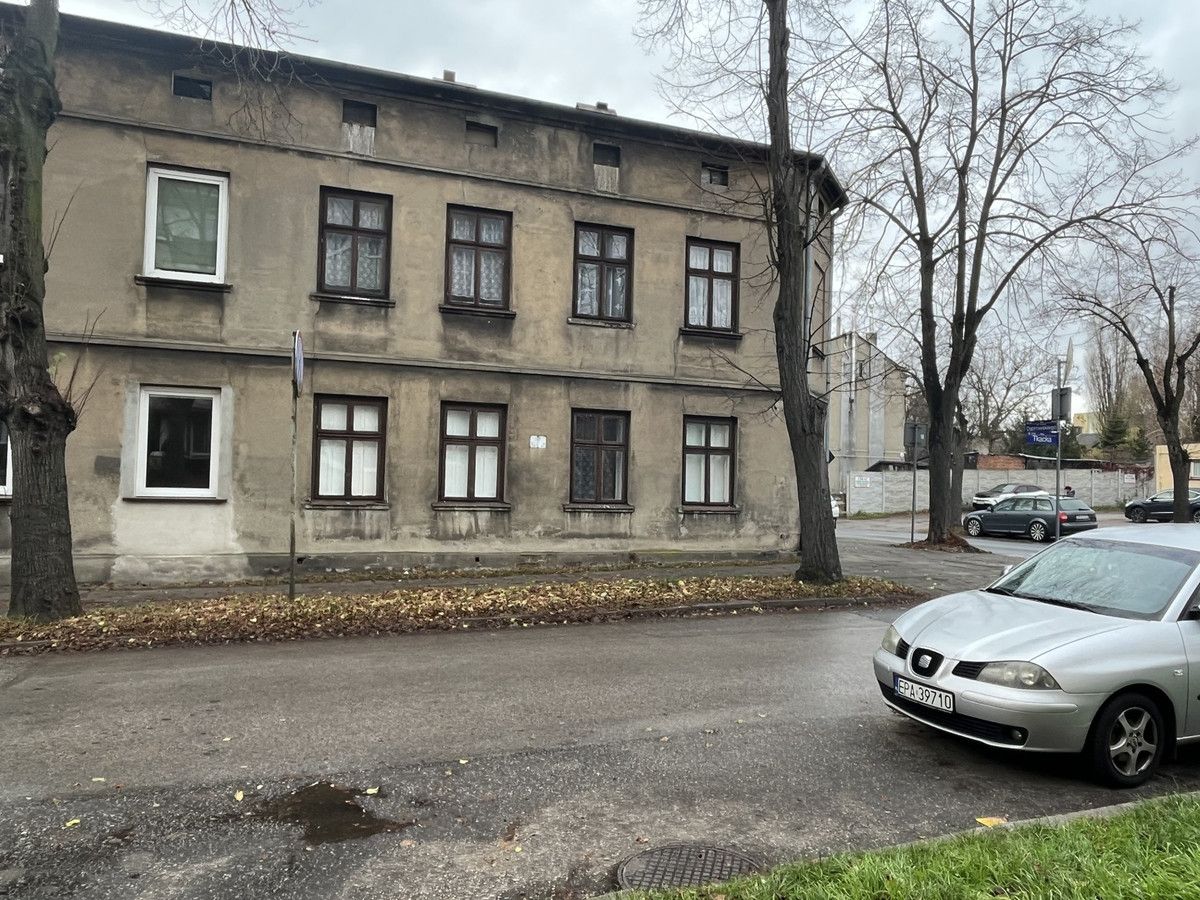 kamienica Pabianice, ul. gen. Jarosława Dąbrowskiego. Zdjęcie 5
