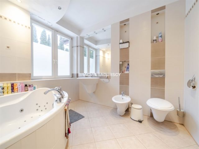 dom wolnostojący, 6 pokoi Michałowice, ul. Michałki. Zdjęcie 9