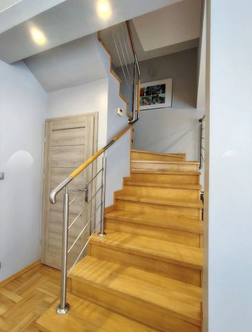 dom, 5 pokoi Piaseczno. Zdjęcie 3