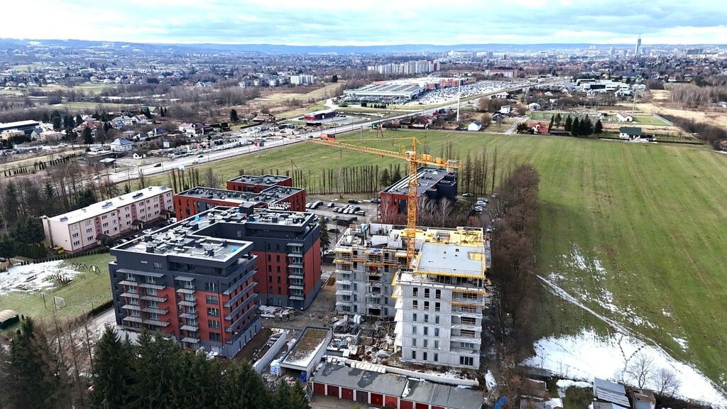 Mieszkanie 4-pokojowe Krasne. Zdjęcie 3