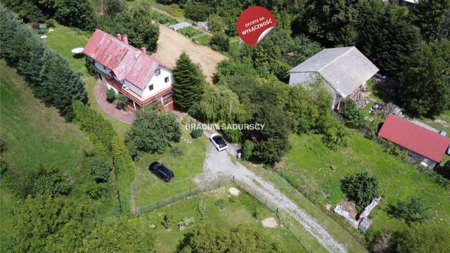 dom wolnostojący, 10 pokoi Łazy. Zdjęcie 1