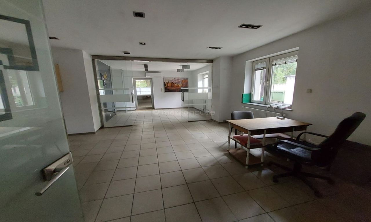 Hala/magazyn Marki, ul. Wesoła. Zdjęcie 6