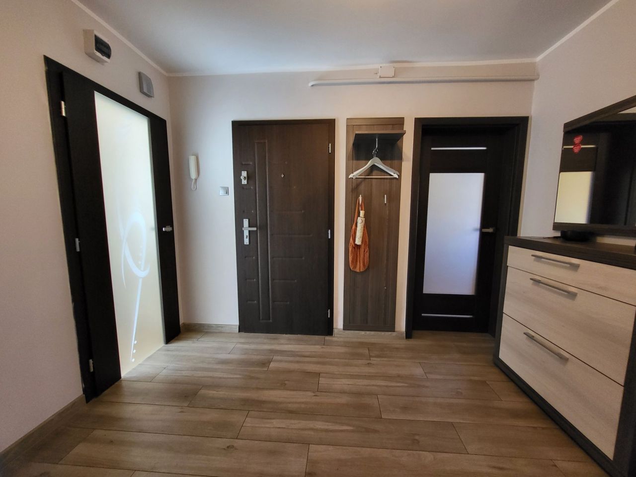 Mieszkanie 3-pokojowe Lębork. Zdjęcie 8