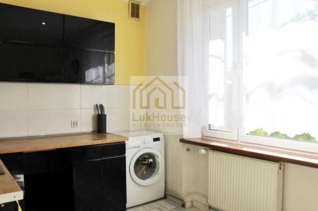 Mieszkanie 3-pokojowe Bytom Rozbark. Zdjęcie 3