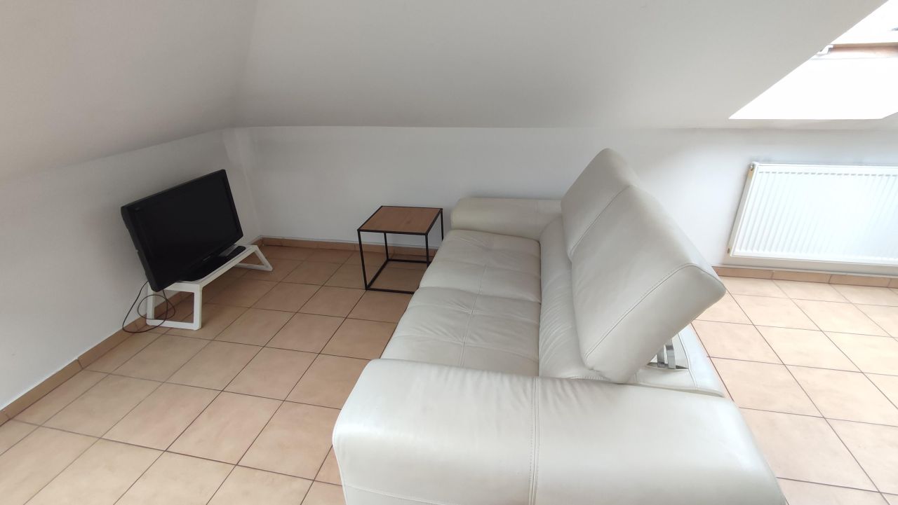 Mieszkanie 3-pokojowe Rybnik Smolna, ul. Poprzeczna. Zdjęcie 2