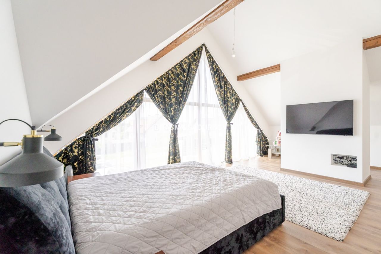 dom wolnostojący, 6 pokoi Zawada. Zdjęcie 15