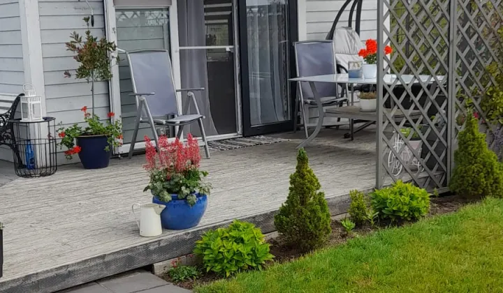 dom letniskowy, 2 pokoje Jezierzany, ul. Brzozowa
