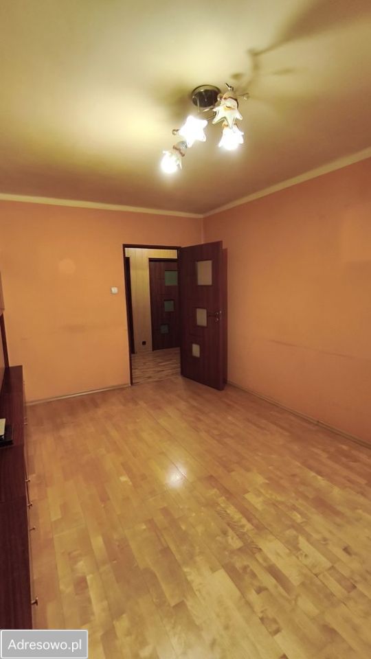 Mieszkanie 3-pokojowe Jasło, ul. Kornela Ujejskiego. Zdjęcie 3