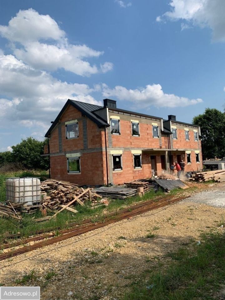 Mieszkanie 3-pokojowe Węgrzce Wielkie. Zdjęcie 1