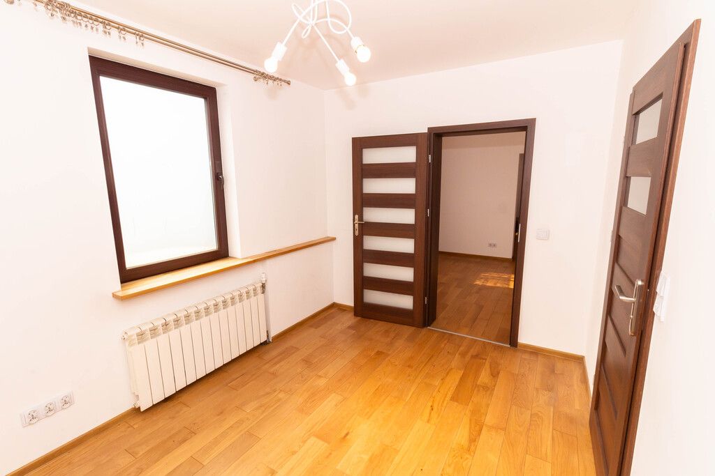 bliźniak, 5 pokoi Starachowice, ul. Jasna. Zdjęcie 10