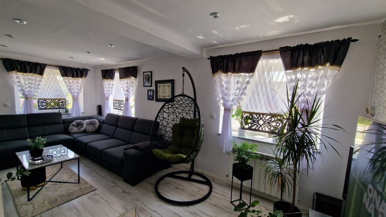 dom wolnostojący, 5 pokoi Konary. Zdjęcie 2