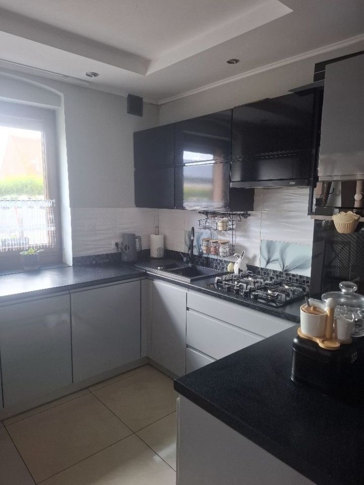 Mieszkanie 2-pokojowe Chocicza. Zdjęcie 4