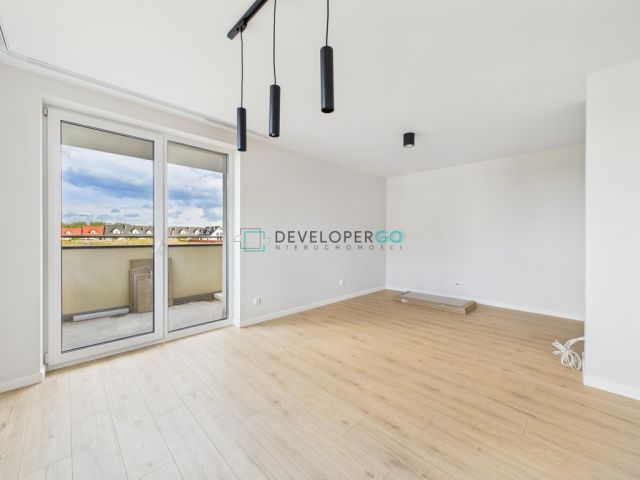 Mieszkanie 3-pokojowe Nowodworce. Zdjęcie 6