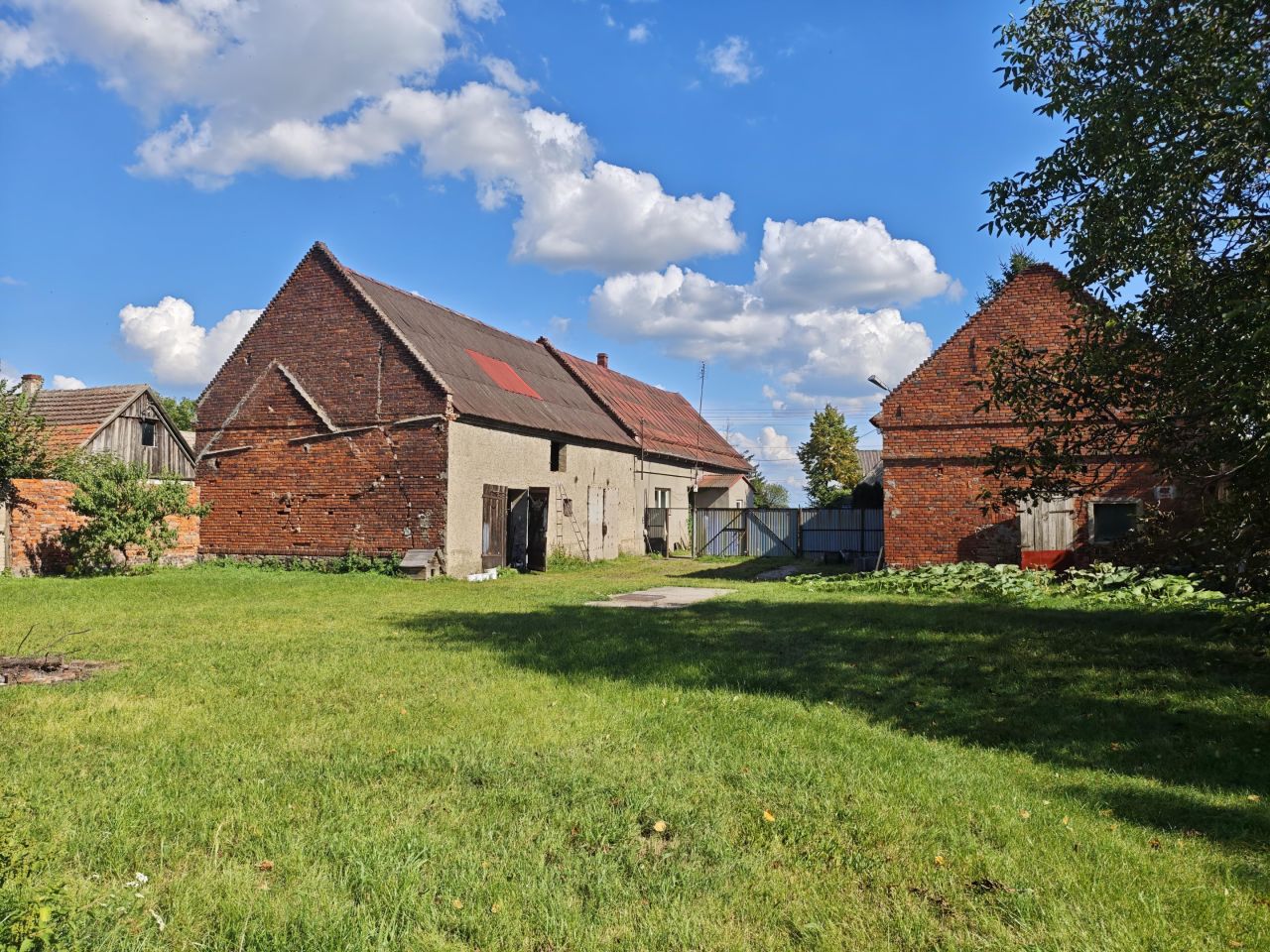 gospodarstwo, 3 pokoje Bucze. Zdjęcie 9