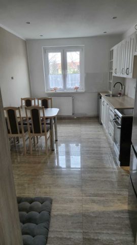 Mieszkanie 2-pokojowe Dzierżoniów, ul. 11 Listopada. Zdjęcie 1