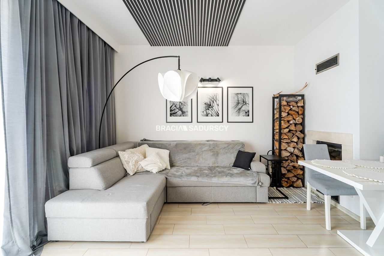 dom szeregowy, 4 pokoje Krzysztoforzyce, ul. Rozrywkowa. Zdjęcie 6