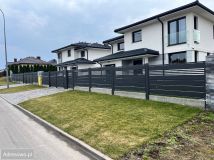 dom wolnostojący, 5 pokoi Krasnystaw. Zdjęcie 1