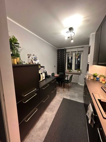 Mieszkanie 3-pokojowe Toruń, ul. Władysława Broniewskiego. Zdjęcie 1