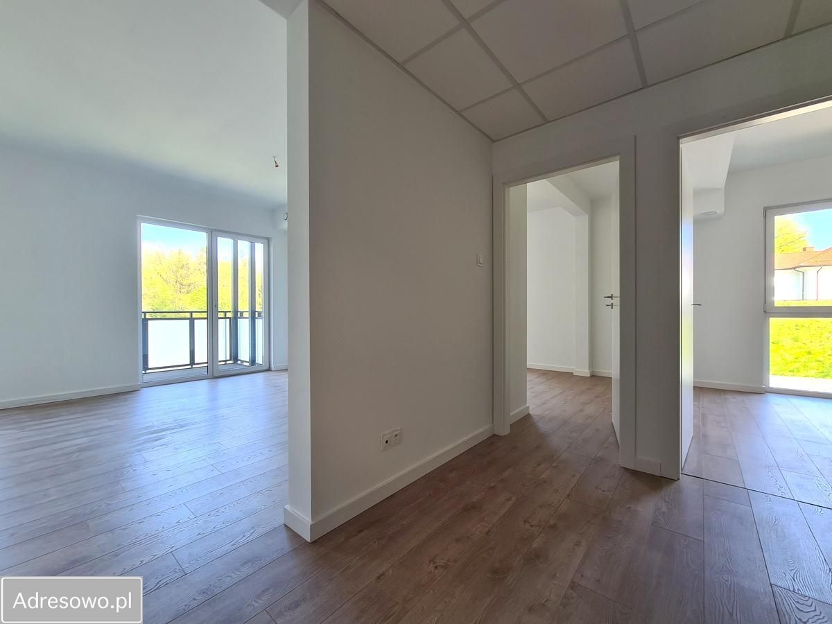 Mieszkanie 3-pokojowe Myślenice. Zdjęcie 4