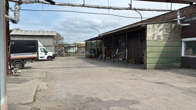 Hala/magazyn Police. Zdjęcie 2