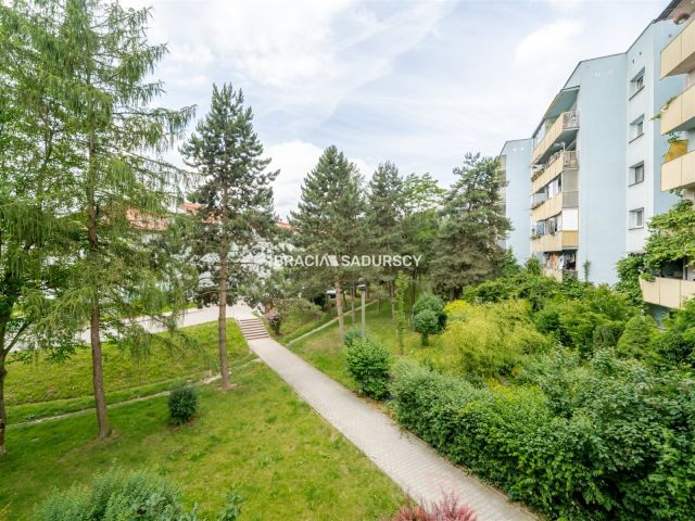 Mieszkanie 3-pokojowe Kraków Mistrzejowice, os. Bohaterów Września. Zdjęcie 30
