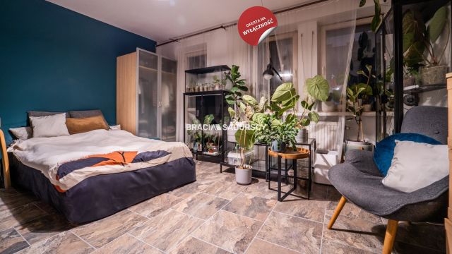 Mieszkanie 3-pokojowe Kraków Płaszów, ul. Myśliwska. Zdjęcie 1