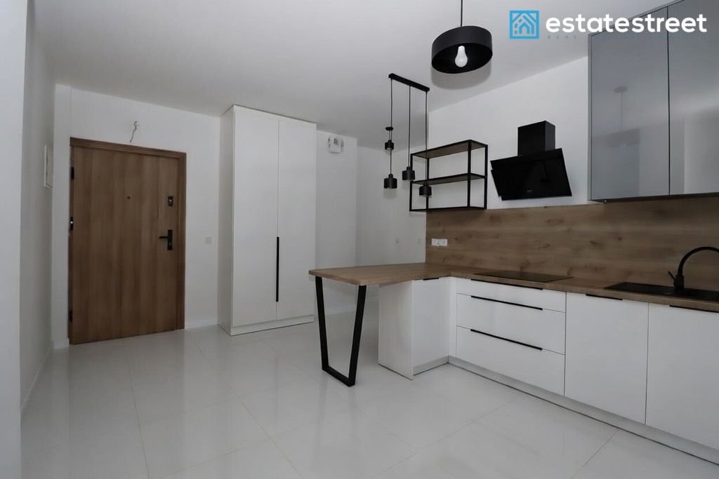 Mieszkanie 3-pokojowe Czechowice-Dziedzice, ul. Wesoła. Zdjęcie 2