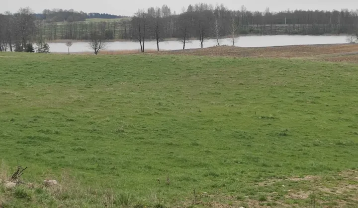 Działka budowlana Pożarki