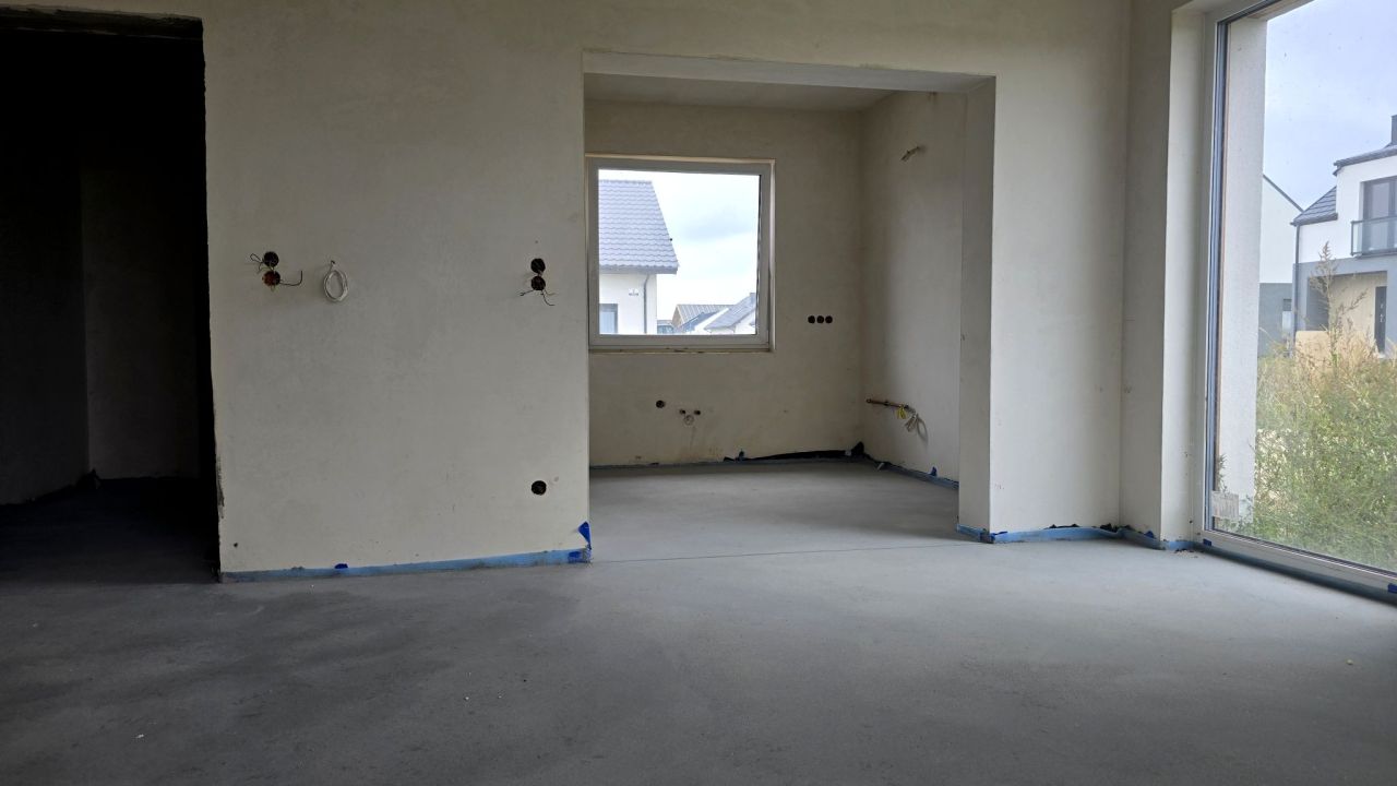 dom wolnostojący, 4 pokoje Mączniki. Zdjęcie 14