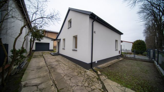 dom wolnostojący, 4 pokoje Lublin, ul. Aleksandra Świętochowskiego. Zdjęcie 3