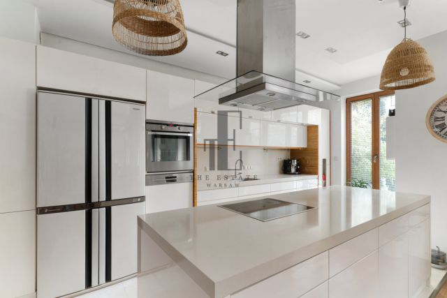 Mieszkanie 4-pokojowe Warszawa Wilanów. Zdjęcie 8